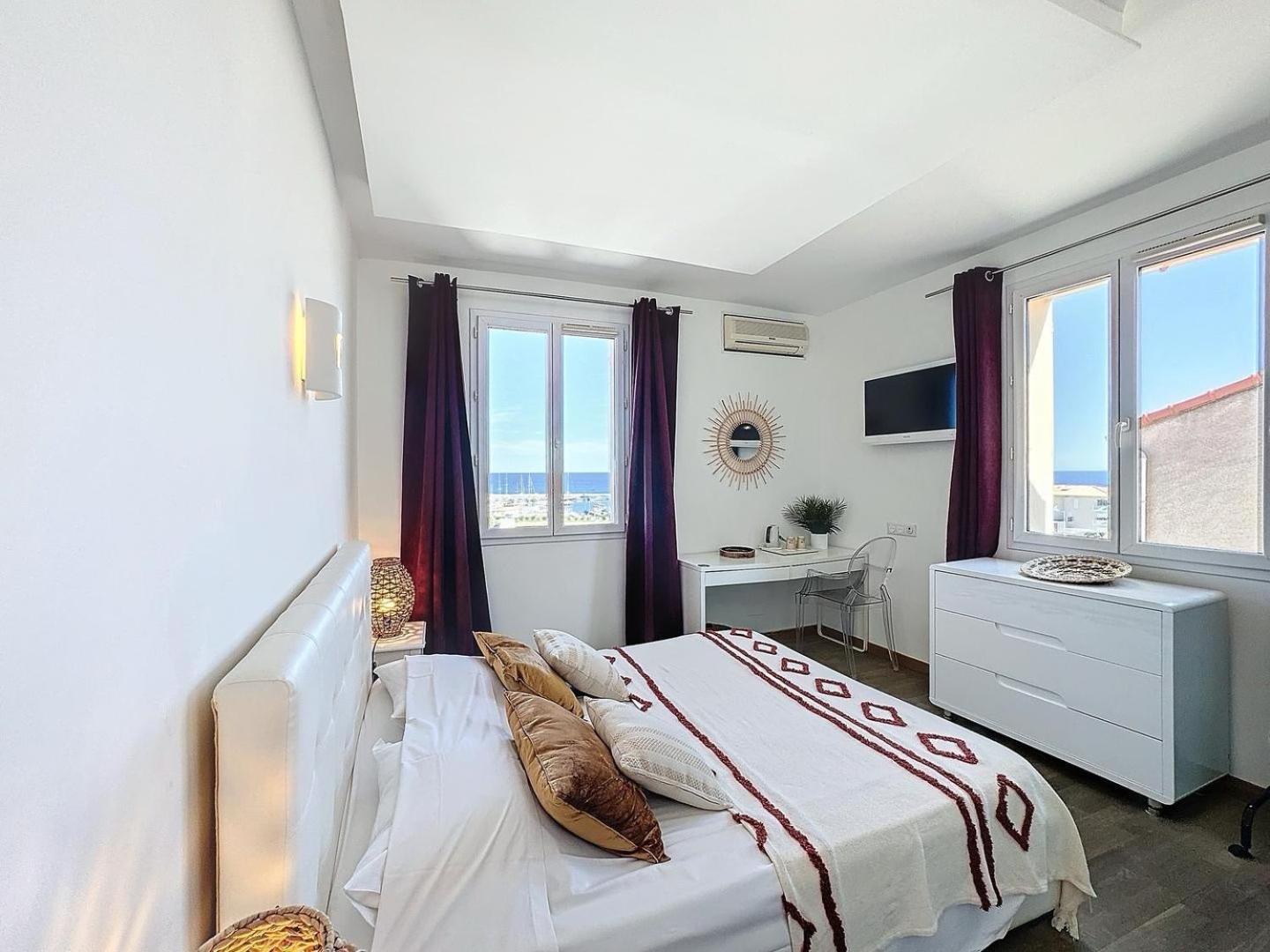 Hotel Les 3 Terrasses Sari-Solenzara Zewnętrze zdjęcie